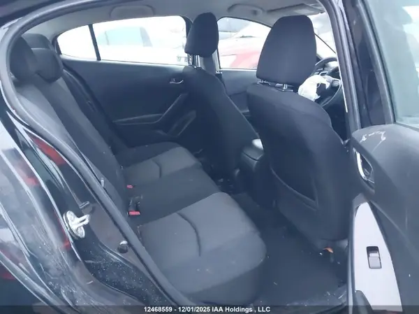 3MZBN1U72JM265750 2018 MAZDA 3 - Image 8