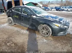 3MZBN1U72JM273055 2018 MAZDA 3