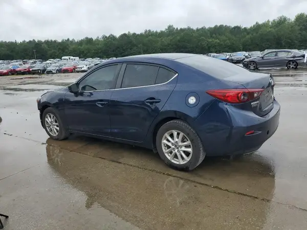 3MZBN1U72JM273590 2018 MAZDA 3 - Image 2