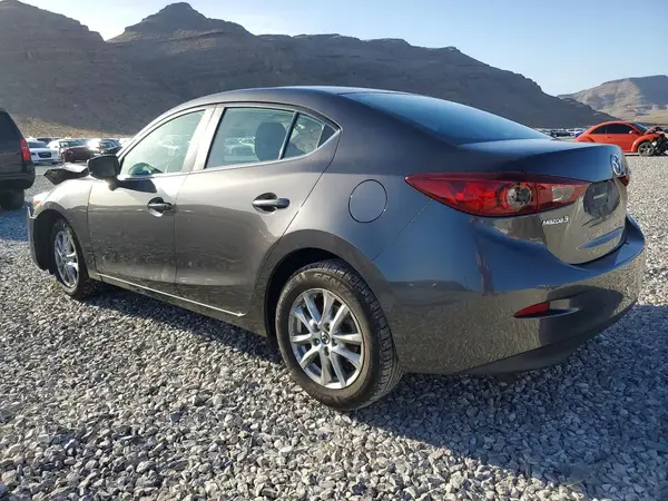3MZBN1U73HM101952 2017 MAZDA 3 - Image 2
