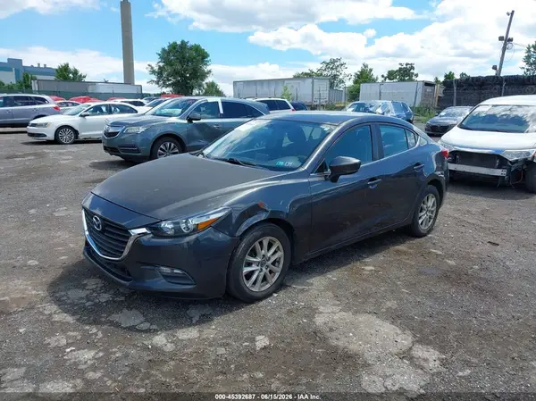 3MZBN1U73HM109064 2017 MAZDA 3 - Image 2