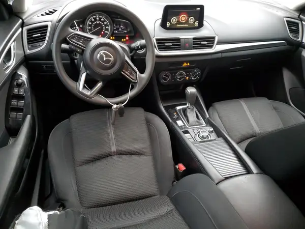 3MZBN1U73HM109940 2017 MAZDA 3 - Image 8