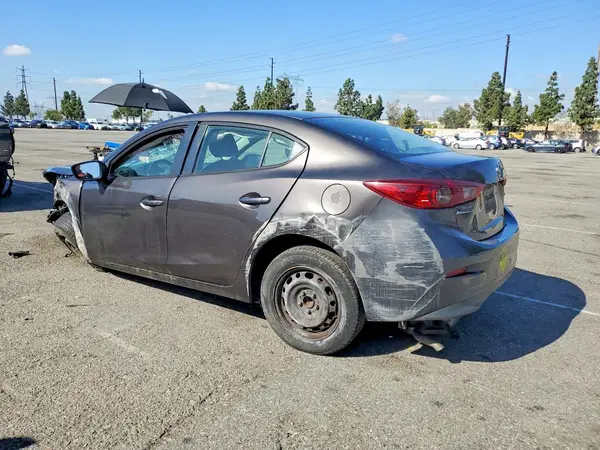 3MZBN1U73HM113390 2017 MAZDA 3 - Image 2