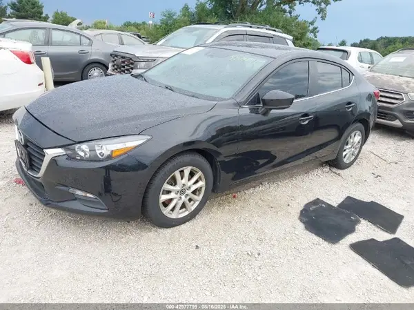 3MZBN1U73HM121067 2017 MAZDA 3 - Image 2