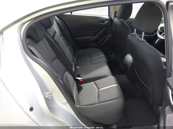 3MZBN1U73HM121540 2017 MAZDA 3 - Image 8