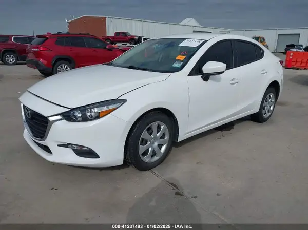 3MZBN1U73HM125300 2017 MAZDA 3 - Image 2