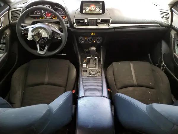 3MZBN1U73HM132943 2017 MAZDA 3 - Image 8