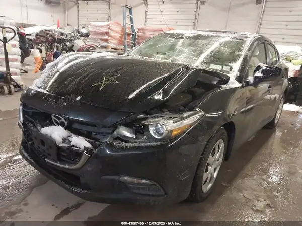 3MZBN1U73HM139603 2017 MAZDA 3 - Image 2