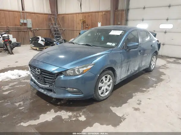 3MZBN1U73HM142226 2017 MAZDA 3 - Image 2