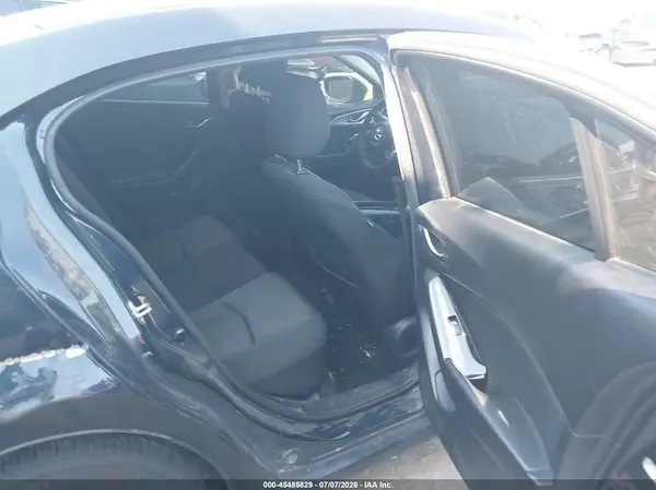 3MZBN1U73HM148656 2017 MAZDA 3 - Image 8
