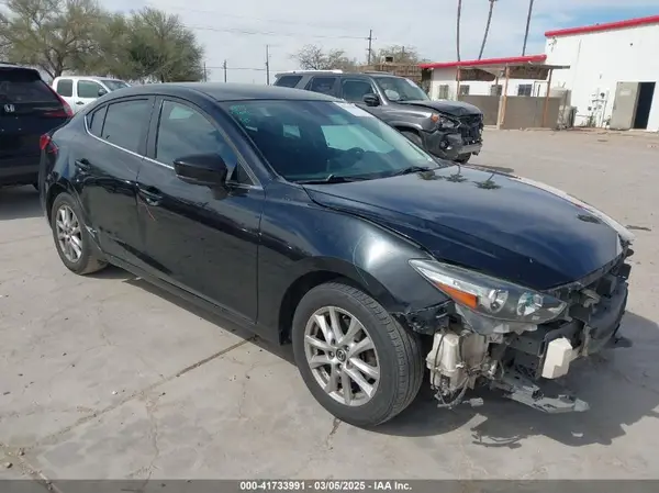 3MZBN1U73HM149354 2017 MAZDA 3 - Image 1