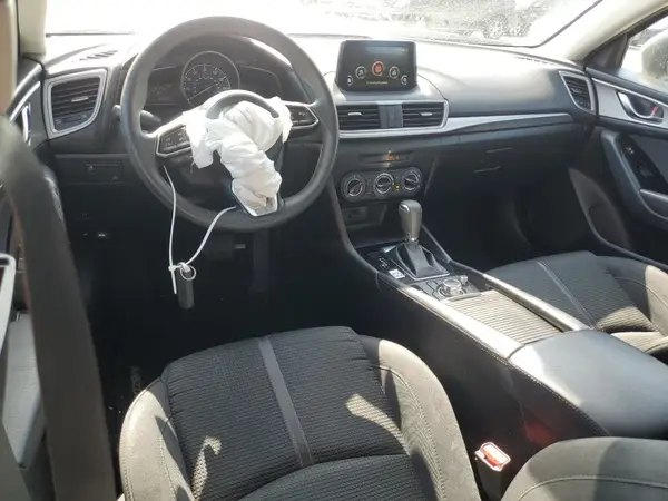3MZBN1U73JM161266 2018 MAZDA 3 - Image 8
