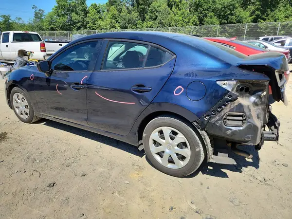 3MZBN1U73JM161543 2018 MAZDA 3 - Image 2