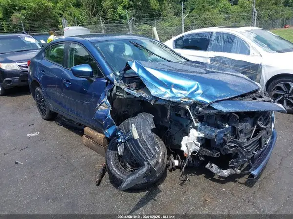 3MZBN1U73JM162451 2018 MAZDA 3 - Image 1
