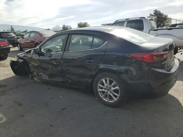 3MZBN1U73JM167844 2018 MAZDA 3 - Image 2