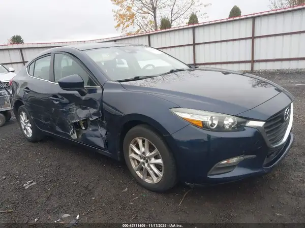3MZBN1U73JM171389 2018 MAZDA 3 - Image 1
