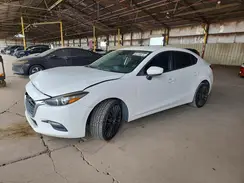 3MZBN1U73JM174163 2018 MAZDA 3
