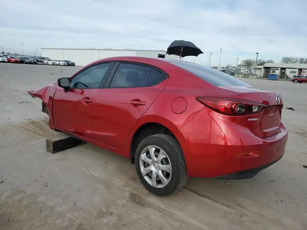 3MZBN1U73JM176186 2018 MAZDA 3 - Image 2