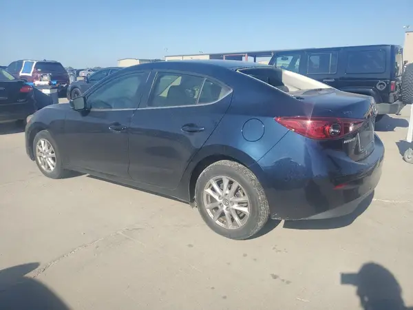 3MZBN1U73JM179265 2018 MAZDA 3 - Image 2