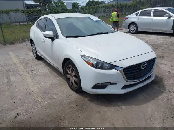 3MZBN1U73JM185244 2018 MAZDA 3 - Image 1