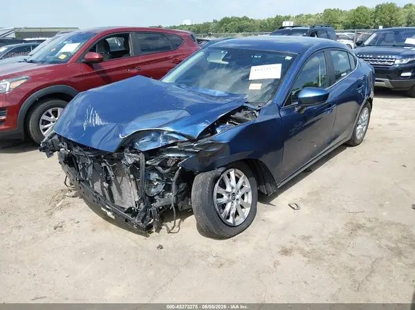 3MZBN1U73JM192727 2018 MAZDA 3 - Image 2