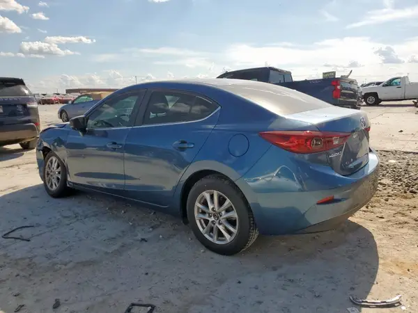 3MZBN1U73JM200888 2018 MAZDA 3 - Image 2