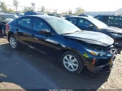 3MZBN1U73JM210532 2018 MAZDA 3