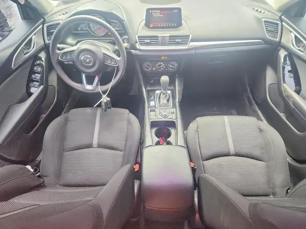 3MZBN1U73JM212054 2018 MAZDA 3 - Image 8