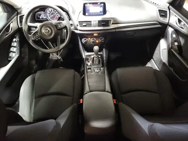 3MZBN1U73JM225807 2018 MAZDA 3 - Image 8