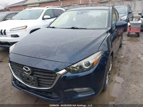 3MZBN1U73JM240856 2018 MAZDA 3 - Image 2