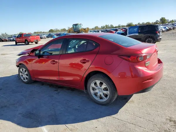 3MZBN1U73JM256233 2018 MAZDA 3 - Image 2