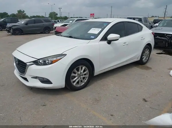 3MZBN1U74HM108229 2017 MAZDA 3 - Image 2