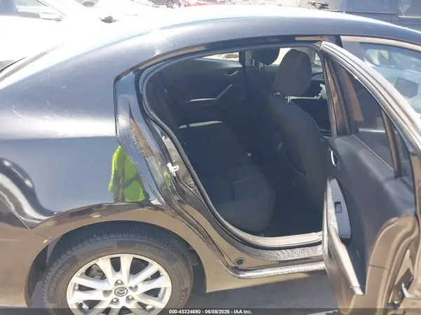 3MZBN1U74HM109526 2017 MAZDA 3 - Image 8