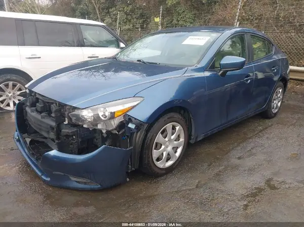 3MZBN1U74HM134880 2017 MAZDA 3 - Image 2