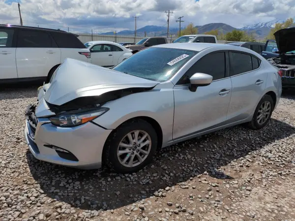 3MZBN1U74HM144003 2017 MAZDA 3 - Image 1