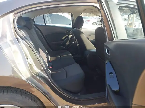 3MZBN1U74HM145281 2017 MAZDA 3 - Image 8