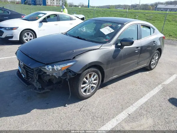 3MZBN1U74HM148469 2017 MAZDA 3 - Image 2