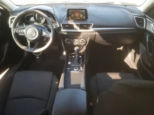 3MZBN1U74JM161602 2018 MAZDA 3 - Image 8