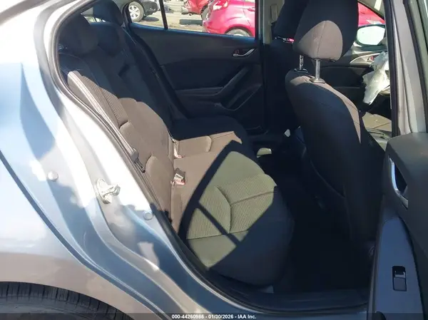 3MZBN1U74JM164032 2018 MAZDA 3 - Image 8