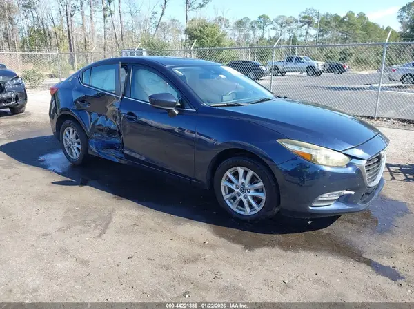 3MZBN1U74JM171482 2018 MAZDA 3 - Image 1
