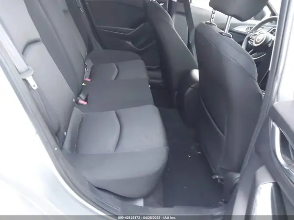 3MZBN1U74JM175791 2018 MAZDA 3 - Image 8