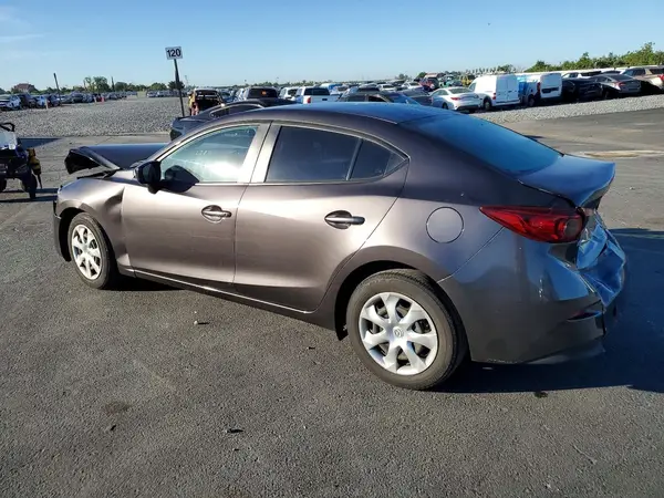 3MZBN1U74JM183986 2018 MAZDA 3 - Image 2
