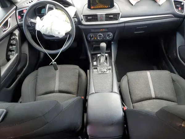 3MZBN1U74JM188542 2018 MAZDA 3 - Image 8