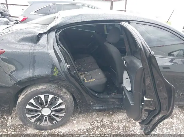 3MZBN1U74JM191652 2018 MAZDA 3 - Image 8