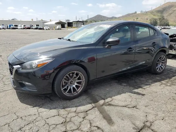 3MZBN1U74JM204366 2018 MAZDA 3 - Image 1