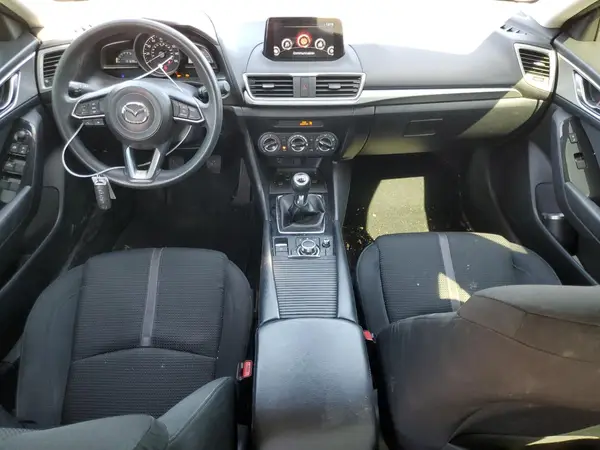3MZBN1U74JM205369 2018 MAZDA 3 - Image 8