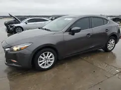 3MZBN1U74JM208319 2018 MAZDA 3