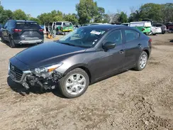 3MZBN1U74JM211740 2018 MAZDA 3