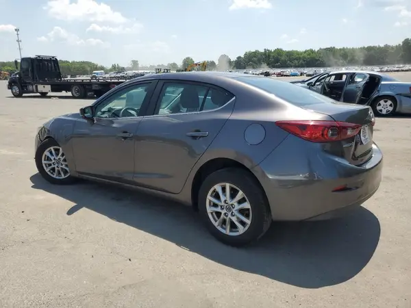 3MZBN1U74JM232359 2018 MAZDA 3 - Image 2