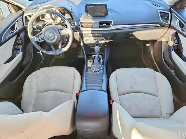 3MZBN1U74JM232460 2018 MAZDA 3 - Image 8